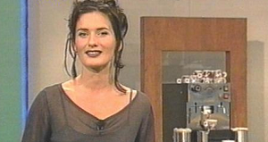 Stella test de kennis op het gebied van showbizz.